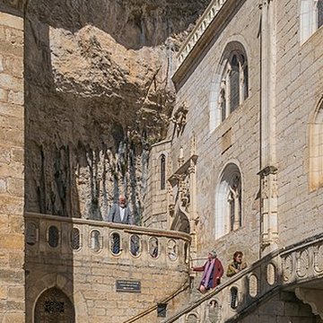 Parvis et escaliers de la cité religieuse de Rocamadour