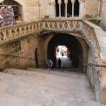 Parvis et escaliers de la cité religieuse de Rocamadour