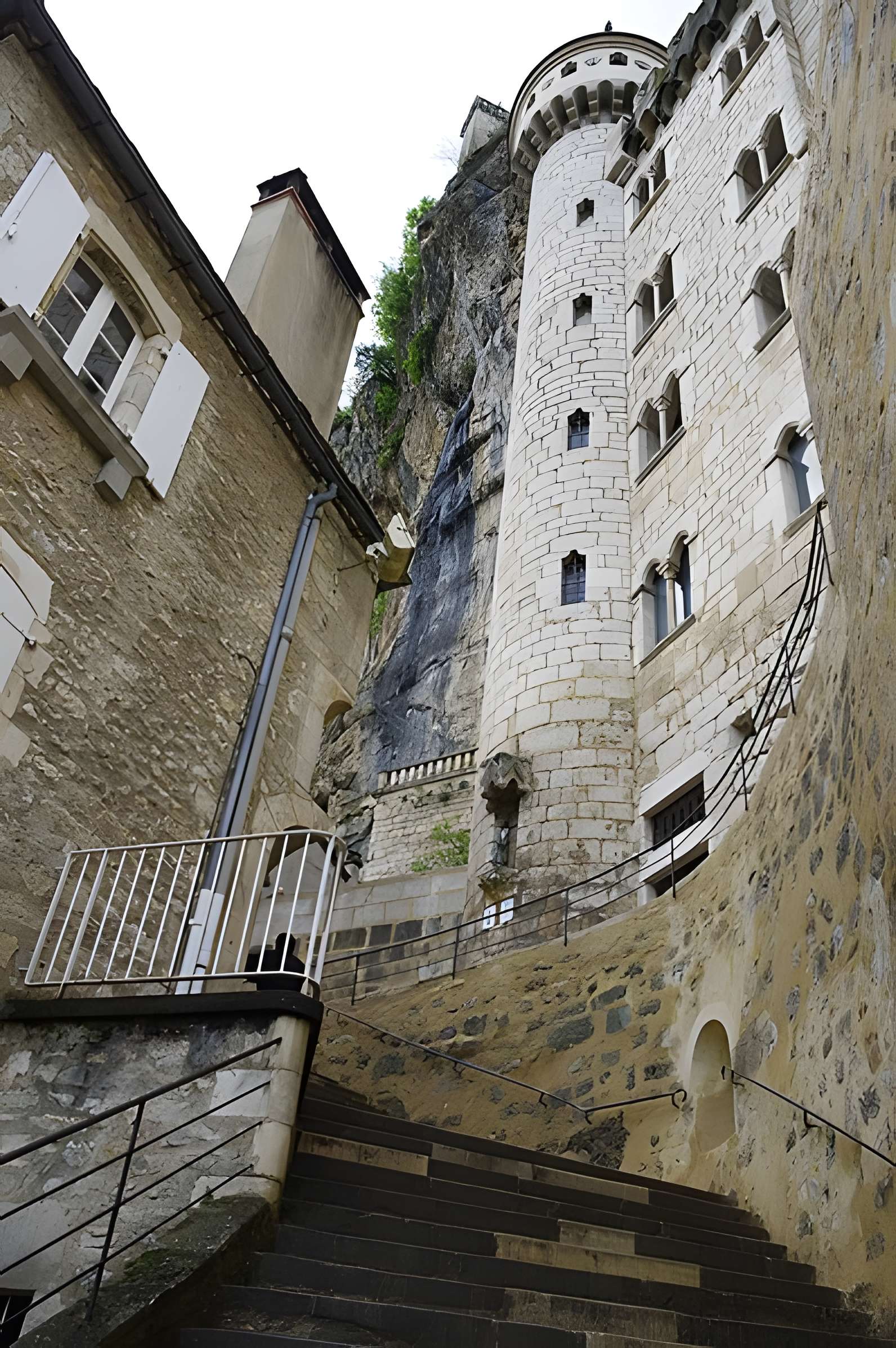 Parvis et escaliers de la cité religieuse de Rocamadour