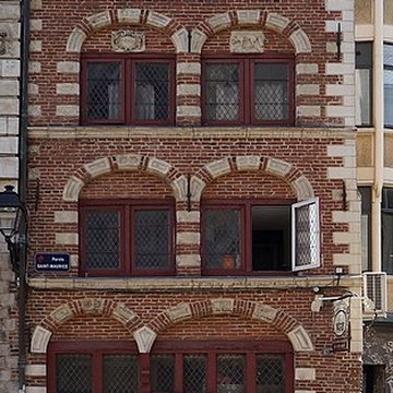 Parvis Saint-Maurice de Lille