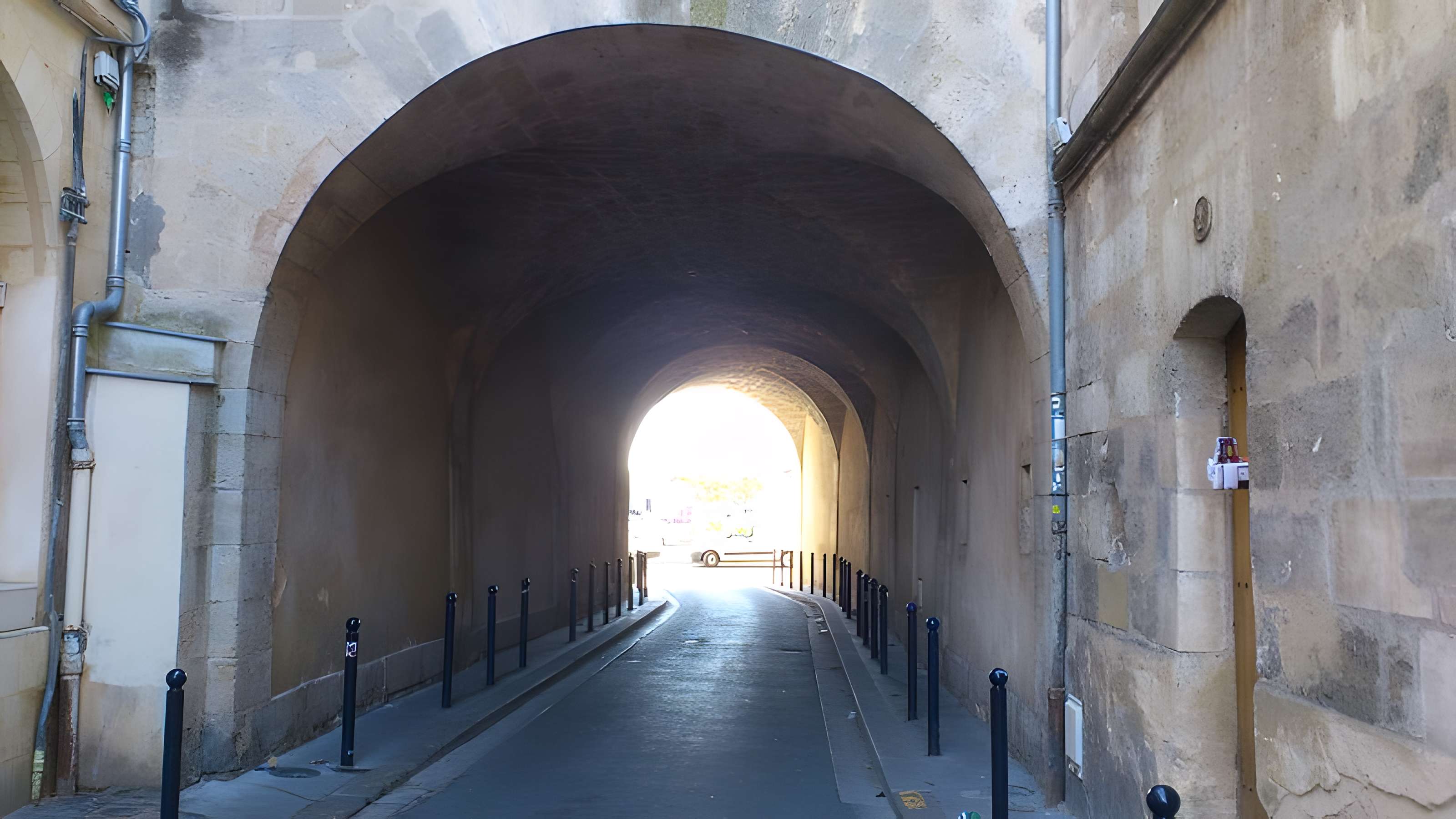 Passage 82 Quai des Chartrons à Bordeaux