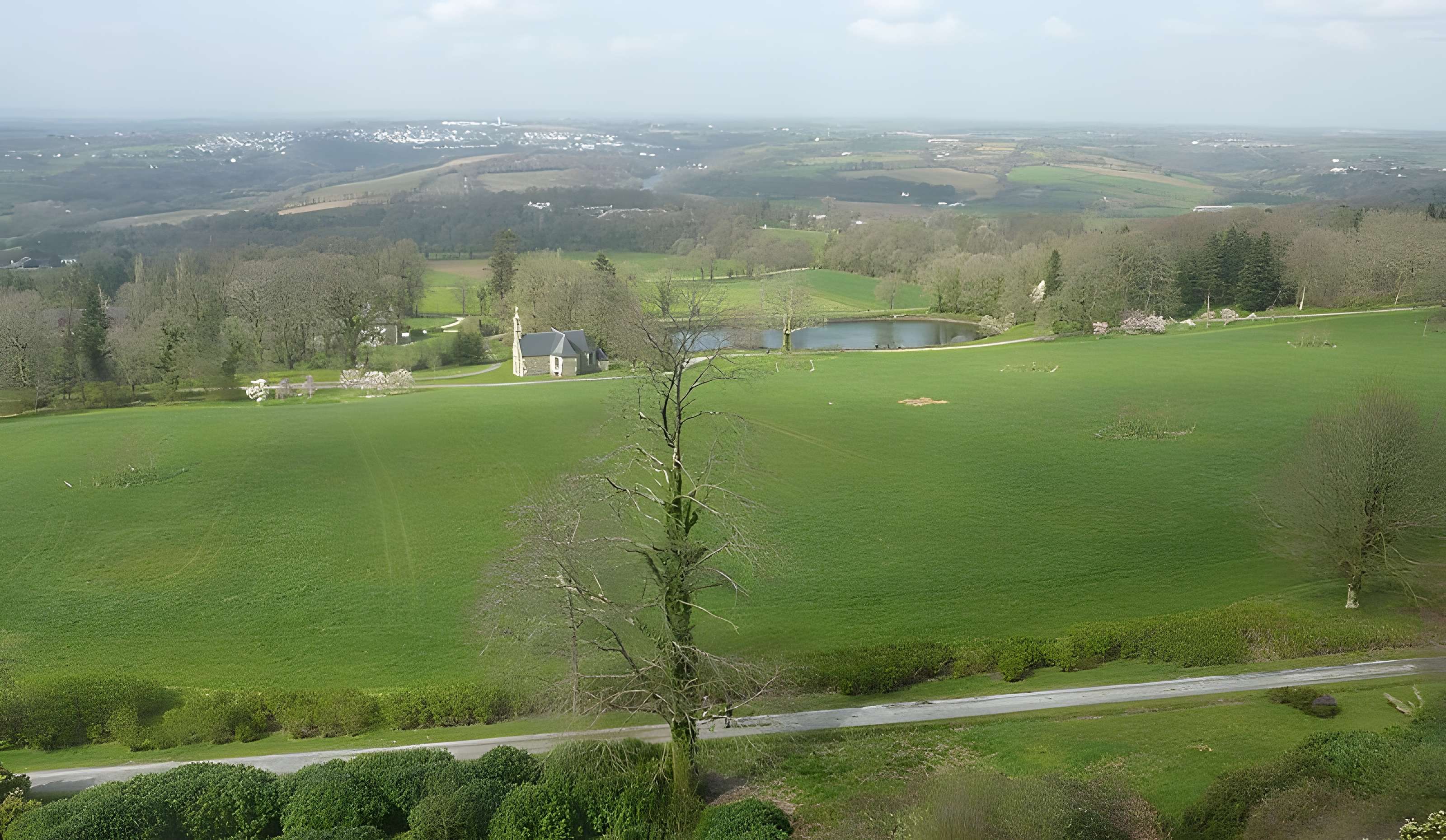 Pavillon de chasse de Moniven à Laz