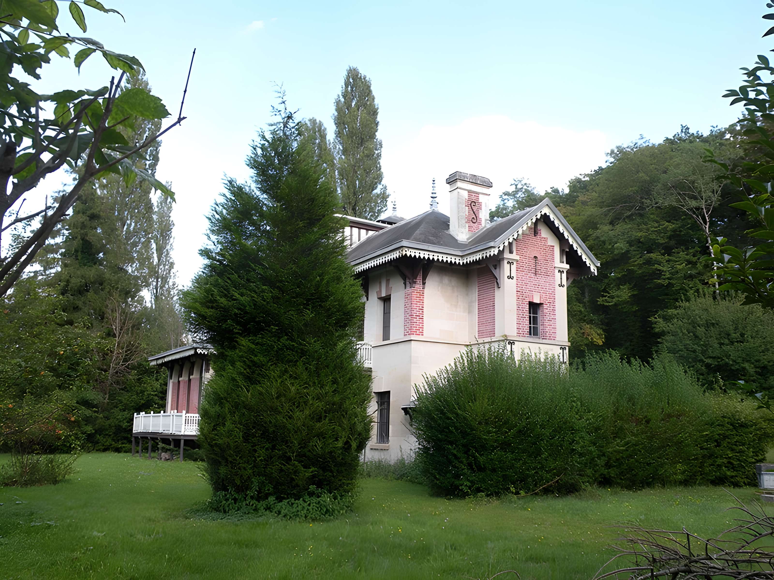 Pavillon de l'Impératrice de Vieux-Moulin