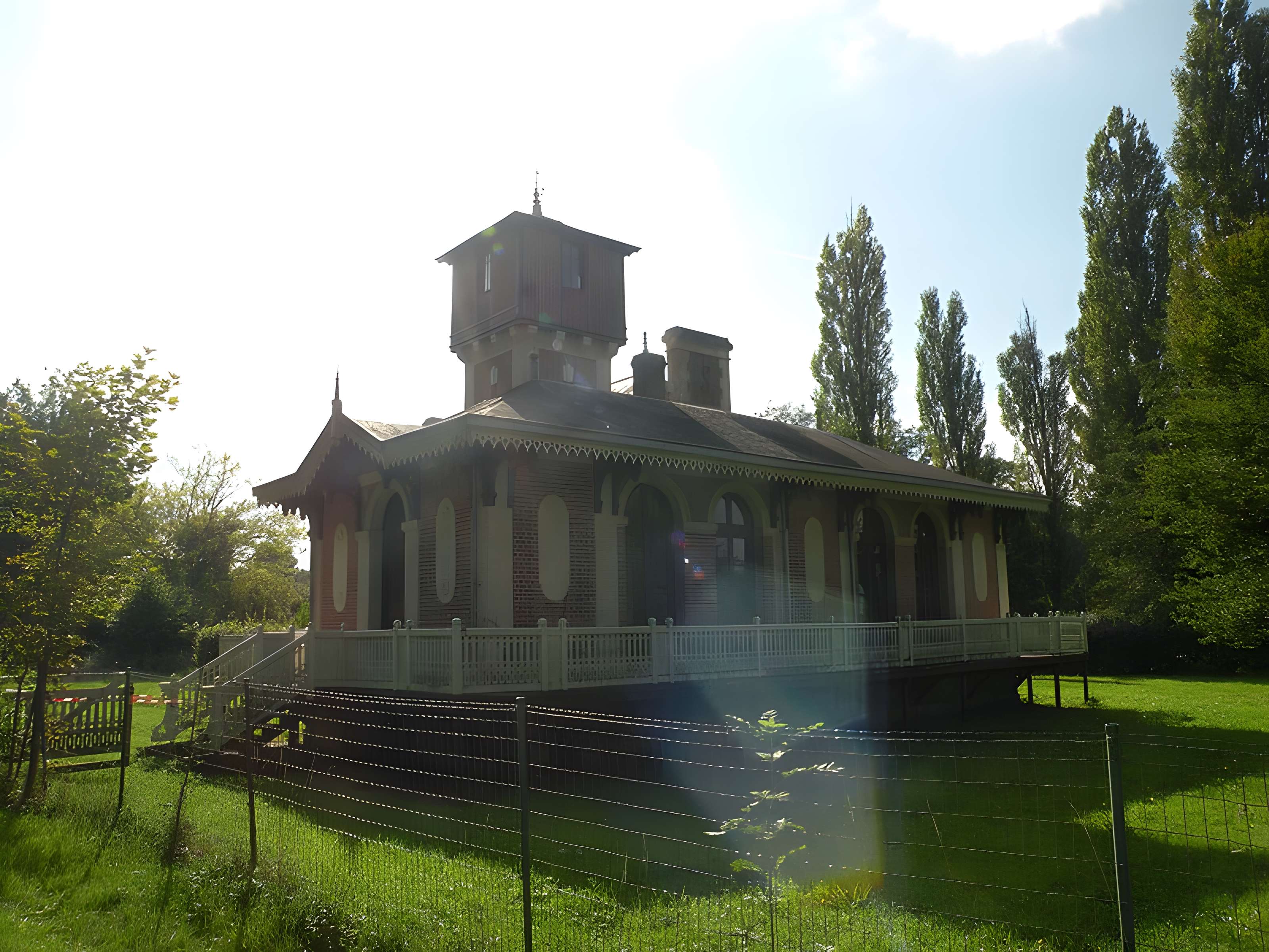 Pavillon de l'Impératrice de Vieux-Moulin
