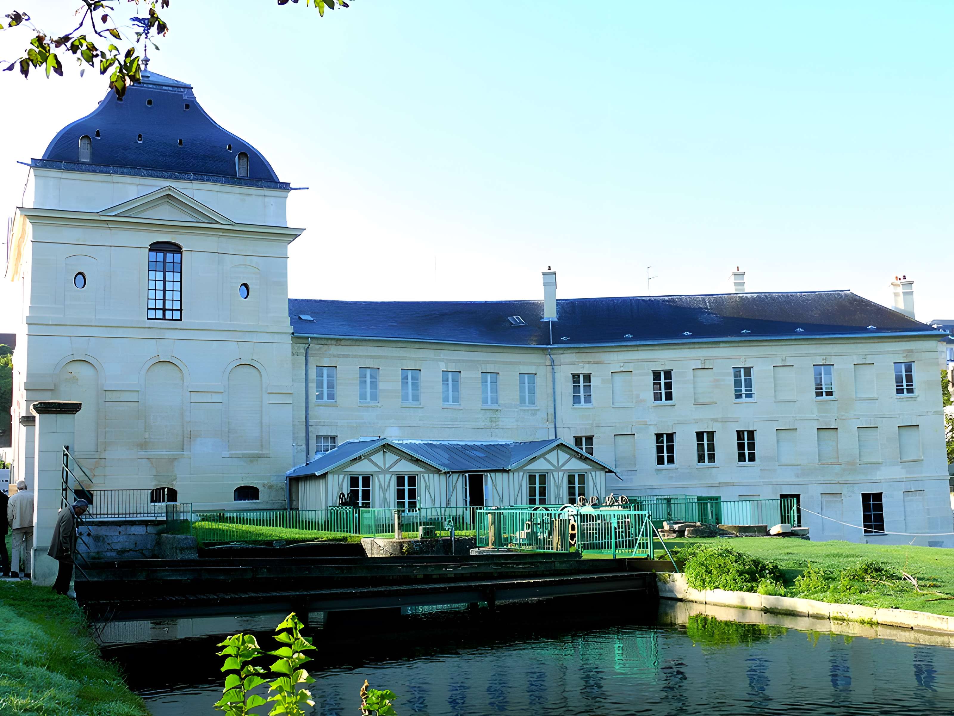 Pavillon de Manse à Chantilly