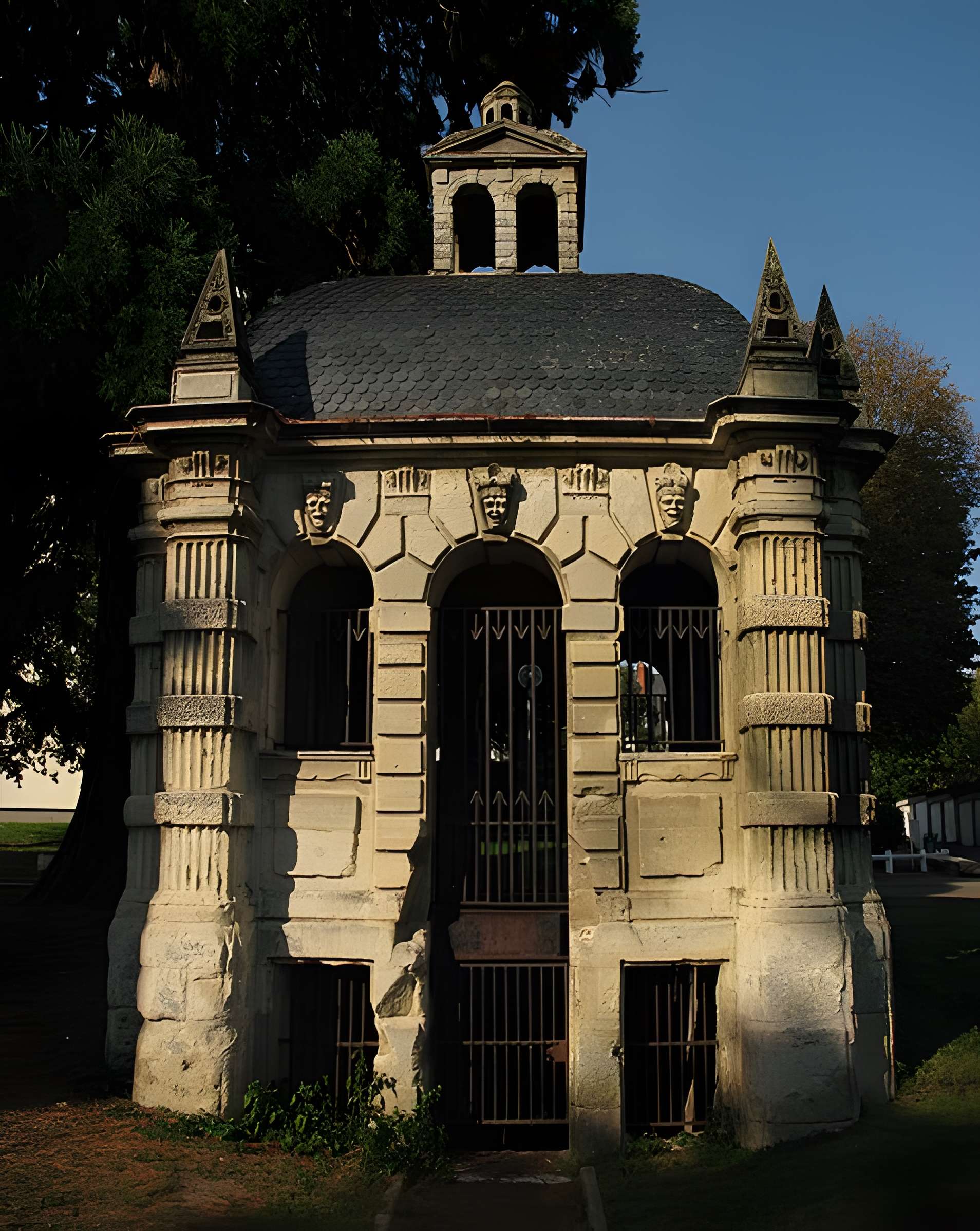 Pavillon du parc du Douai de Graville à Gisors