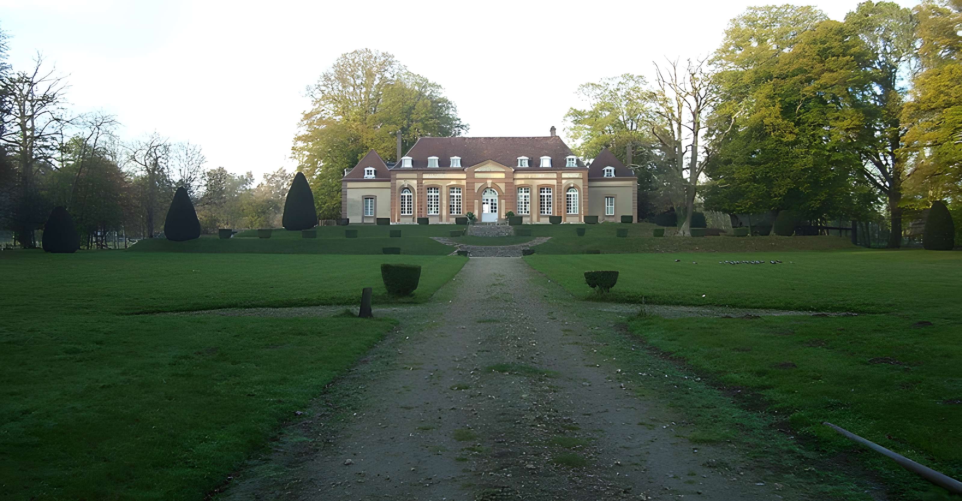 Petit Château de Plasnes