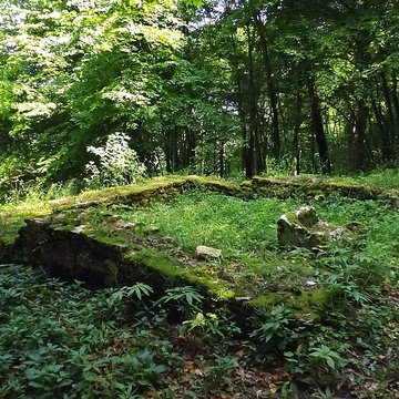 Petit temple antique de Pupillin