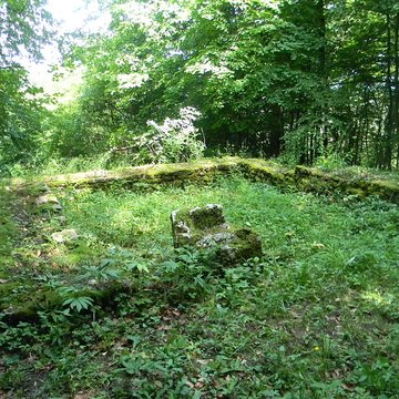 Petit temple antique de Pupillin