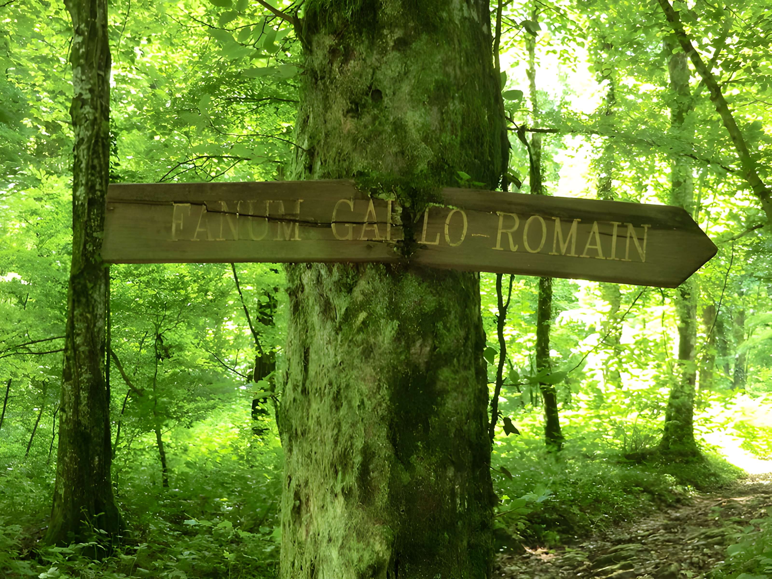 Petit temple antique de Pupillin