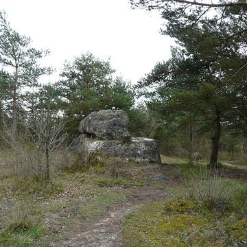 Peyre dErmale à Paussac-et-Saint-Vivien