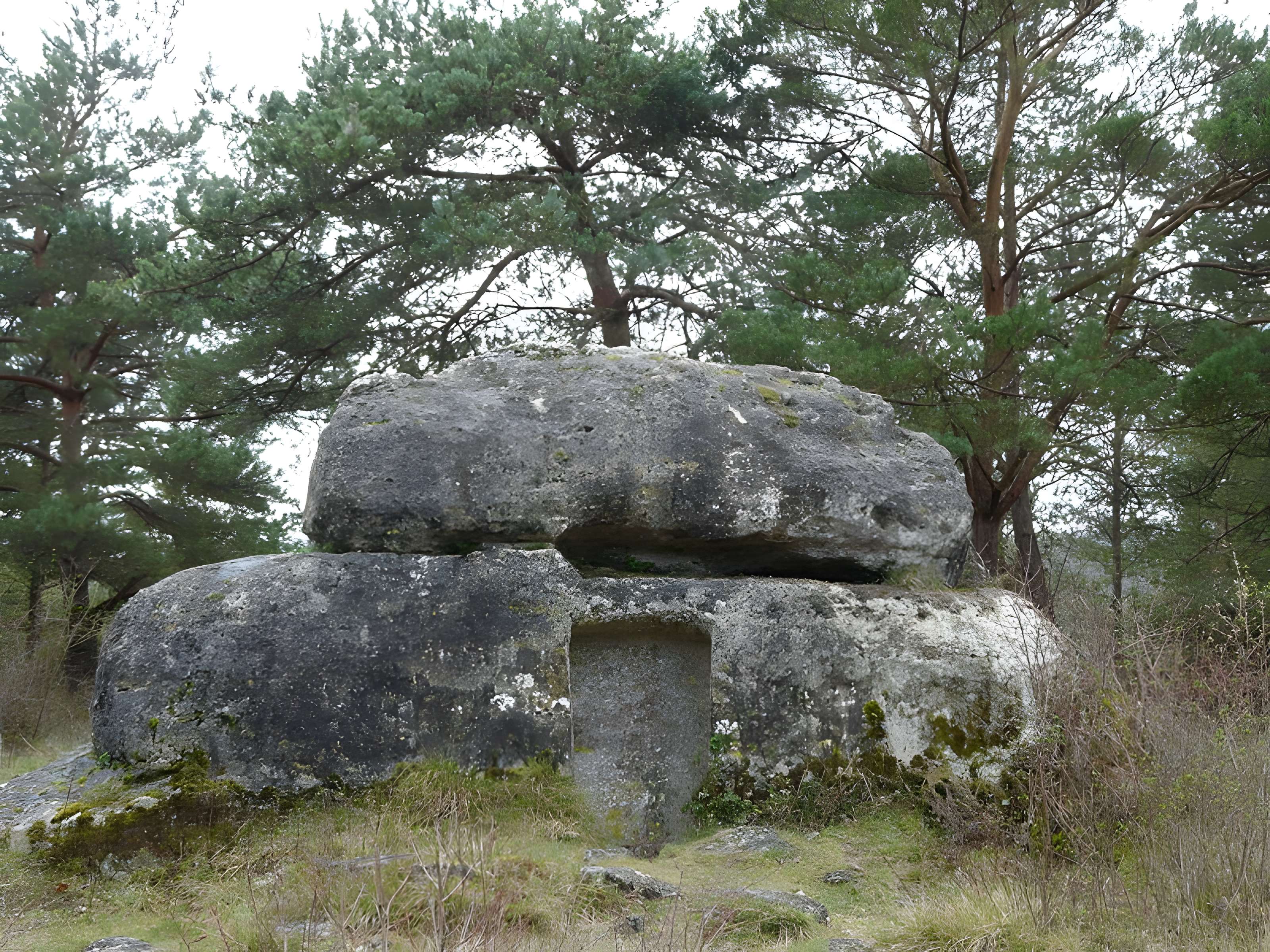 Peyre d'Ermale à Paussac-et-Saint-Vivien 