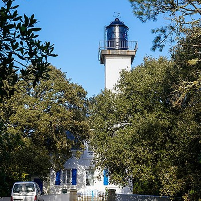 Photo de Phare de la Pointe des Dames