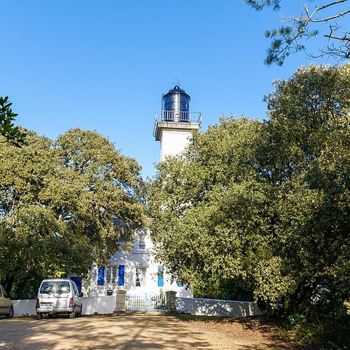 Photo de Phare de la Pointe des Dames