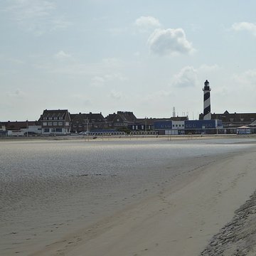 Phare de Petit-Fort-Philippe