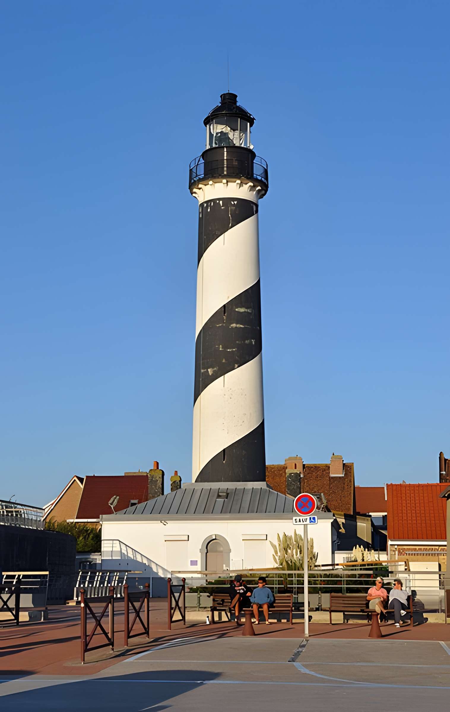 Phare de Petit-Fort-Philippe