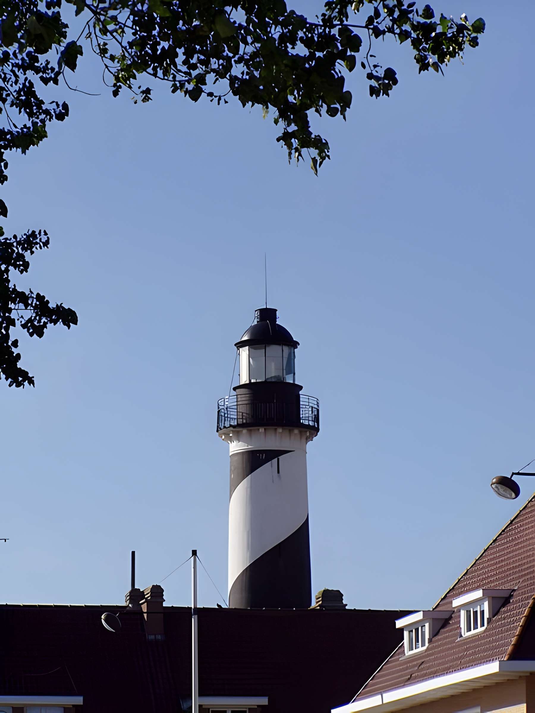 Phare de Petit-Fort-Philippe