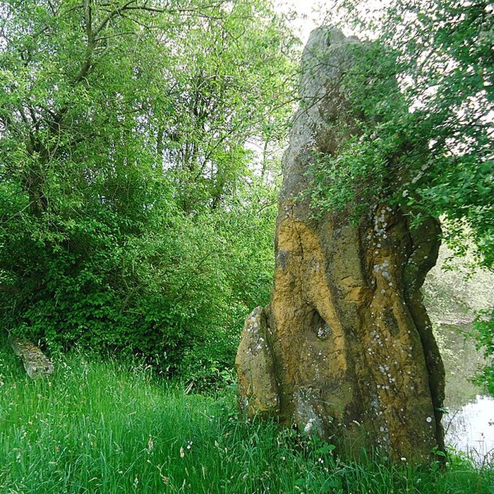 Photo de Pierre de la Joure de Saint-Ouen-dAttez