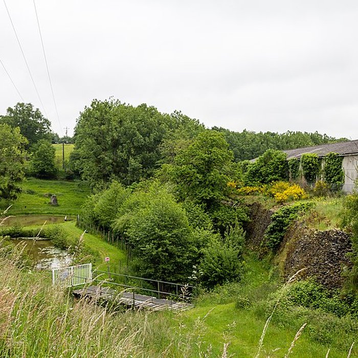 Photo de Pierre de lHorloge de Saint-Saturnin-du-Limet