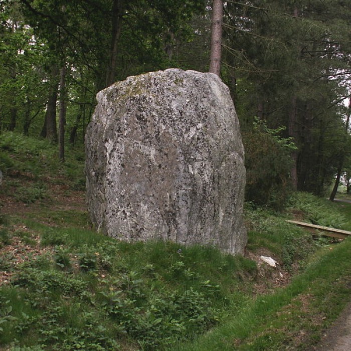 Photo de Pierre dressée dite Fuseau à Berthe de Sévérac