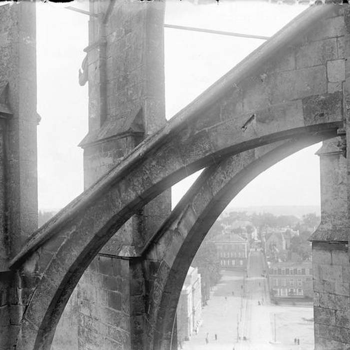 Photo de Pierre Saint-Julien du Mans