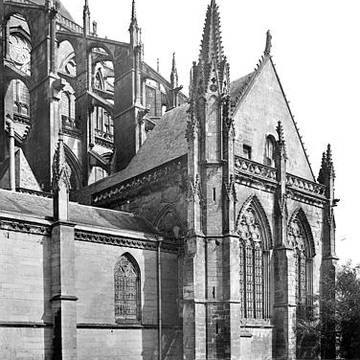 Pierre Saint-Julien du Mans