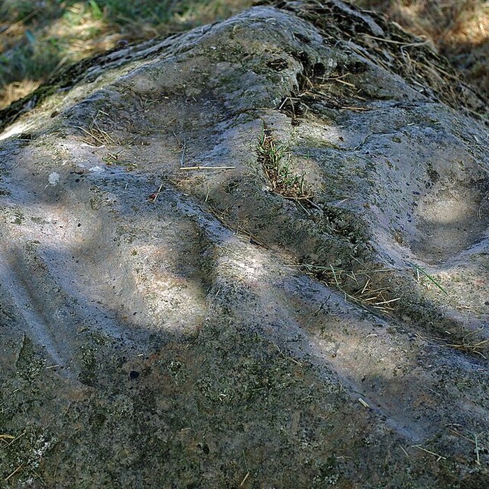 Photo de Polissoir fixe dit La Pierre Saint-Martin
