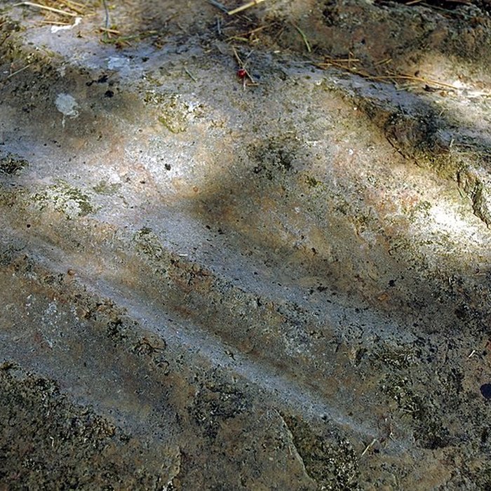 Photo de Polissoir fixe dit La Pierre Saint-Martin