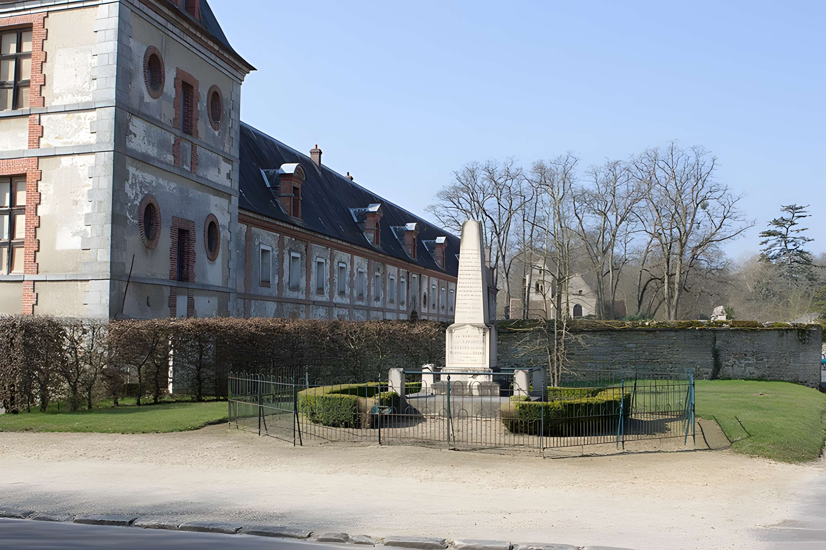 Château de Fleury-en-Bière