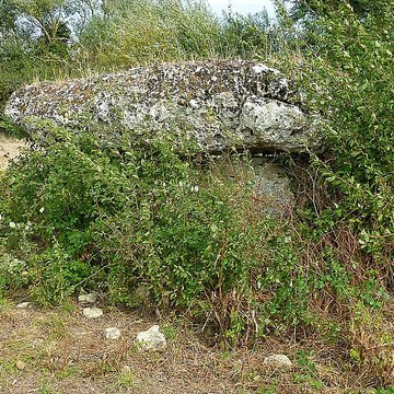 Pierres Closes de Charras de Saint-Laurent-de-la-Prée