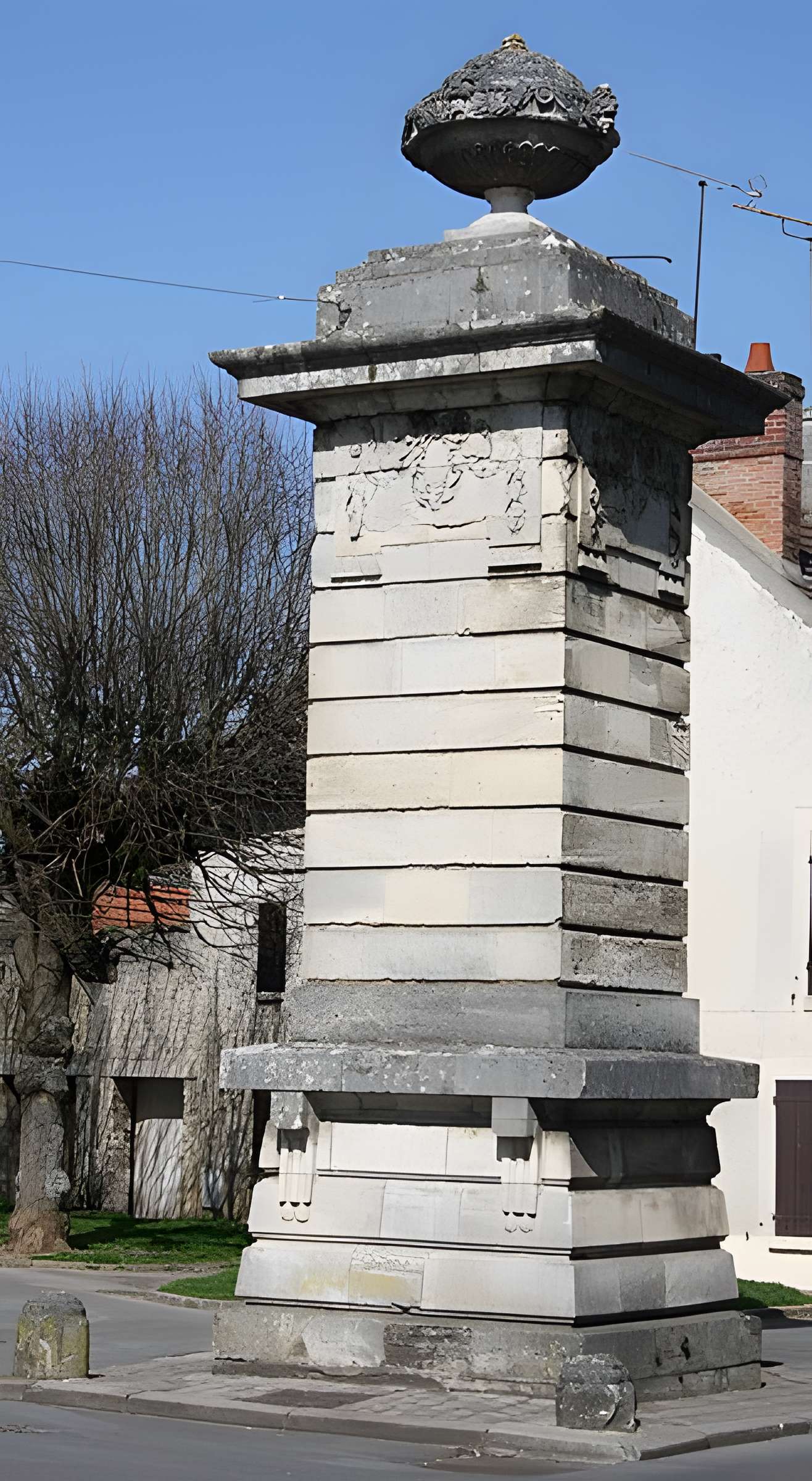 Piliers de Magny-en-Vexin