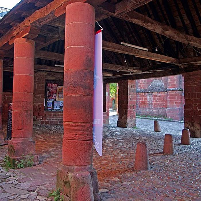 Photo de Place de la Halle de Collonges-la-Rouge