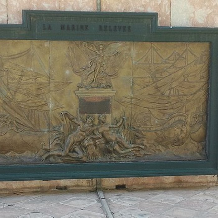 Photo de Place de lObélisque à Port-Vendres