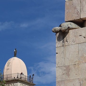 Place de lObélisque à Port-Vendres