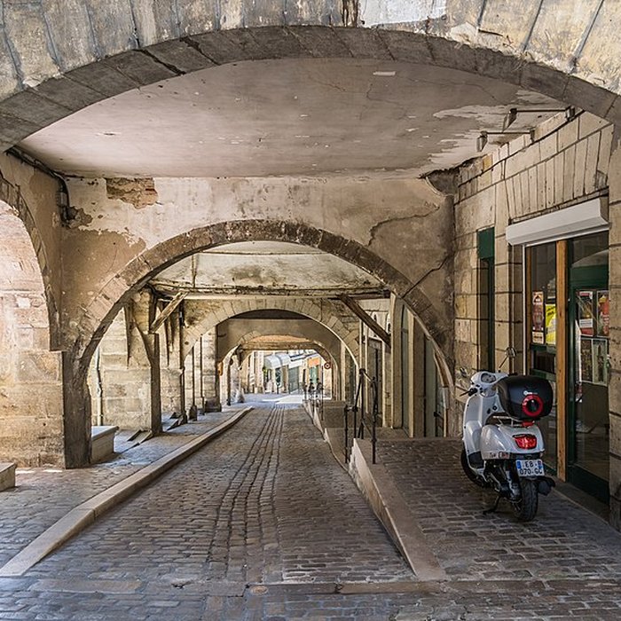 Photo de Place Notre-Dame de Villefranche-de-Rouergue
