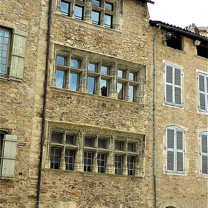 Photo de Place Notre-Dame de Villefranche-de-Rouergue