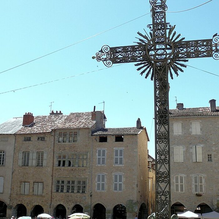 Photo de Place Notre-Dame de Villefranche-de-Rouergue