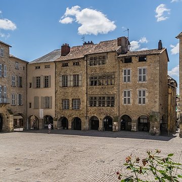 Place Notre-Dame de Villefranche-de-Rouergue