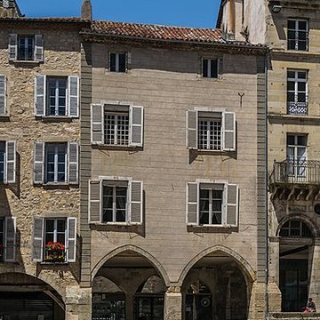Place Notre-Dame de Villefranche-de-Rouergue