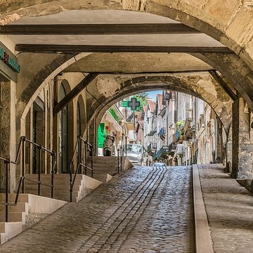 Place Notre-Dame de Villefranche-de-Rouergue