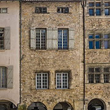 Place Notre-Dame de Villefranche-de-Rouergue