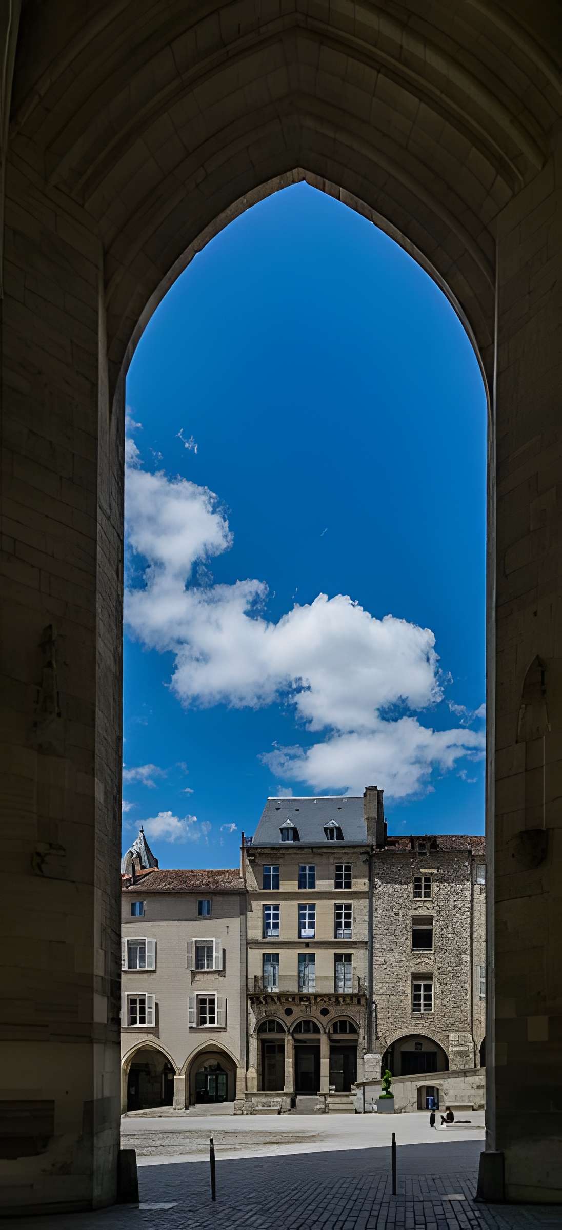 Place Notre-Dame de Villefranche-de-Rouergue