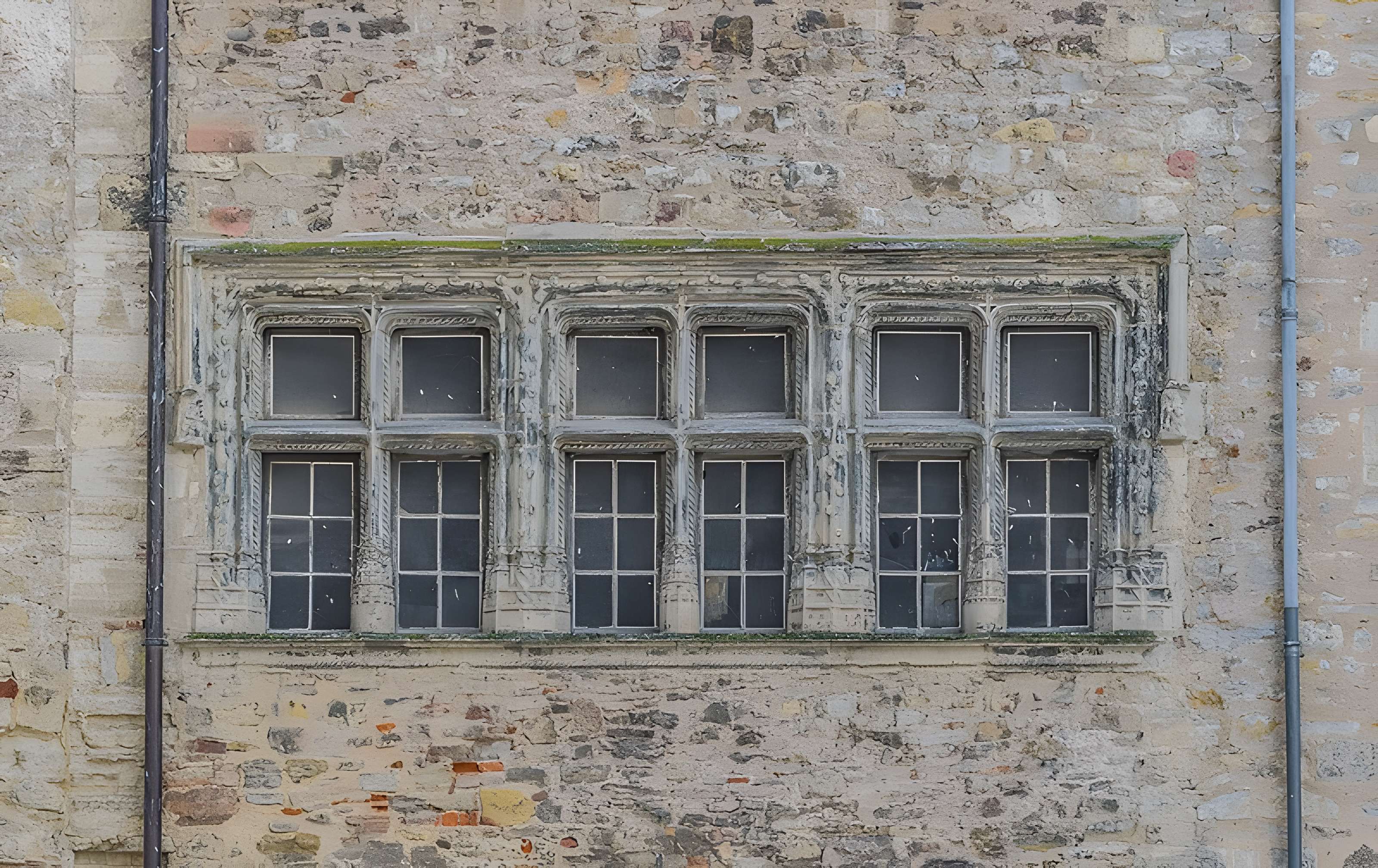 Place Notre-Dame de Villefranche-de-Rouergue