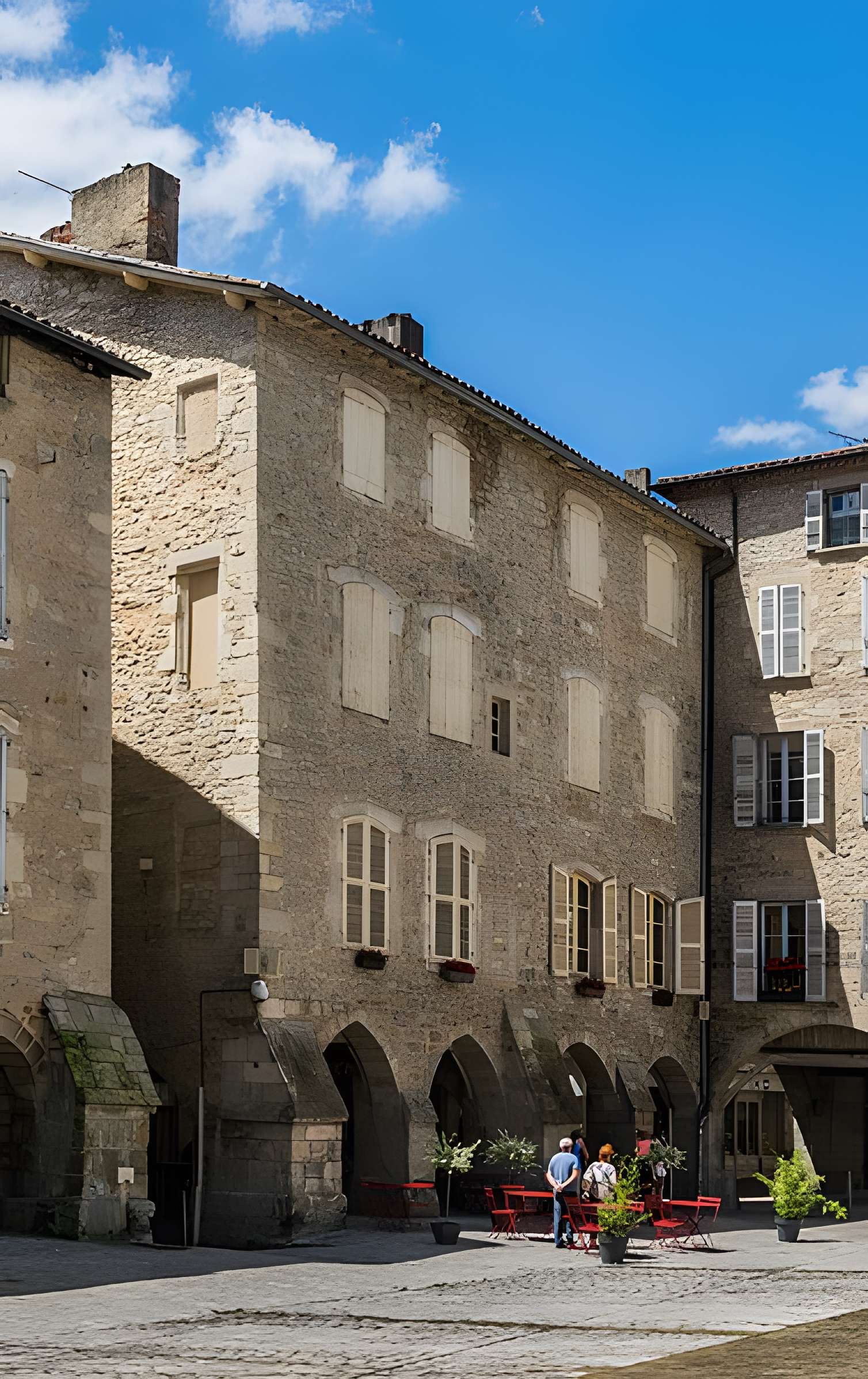 Place Notre-Dame de Villefranche-de-Rouergue