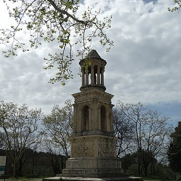 Plateau des Antiques de Saint-Rémy-de-Provence