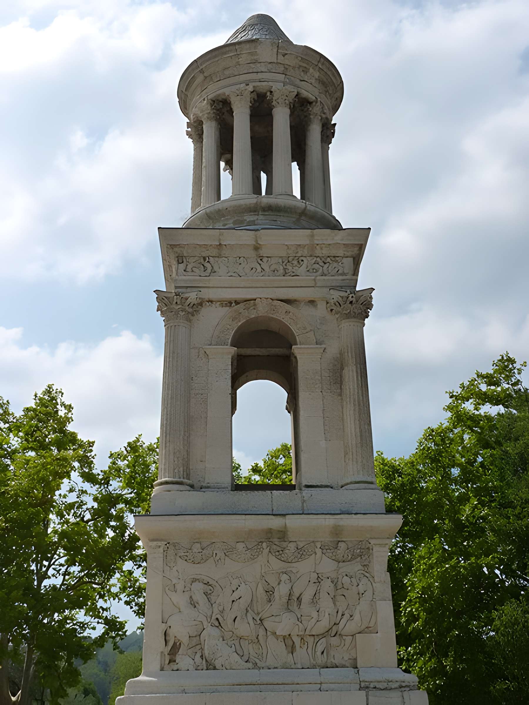 Plateau des Antiques de Saint-Rémy-de-Provence