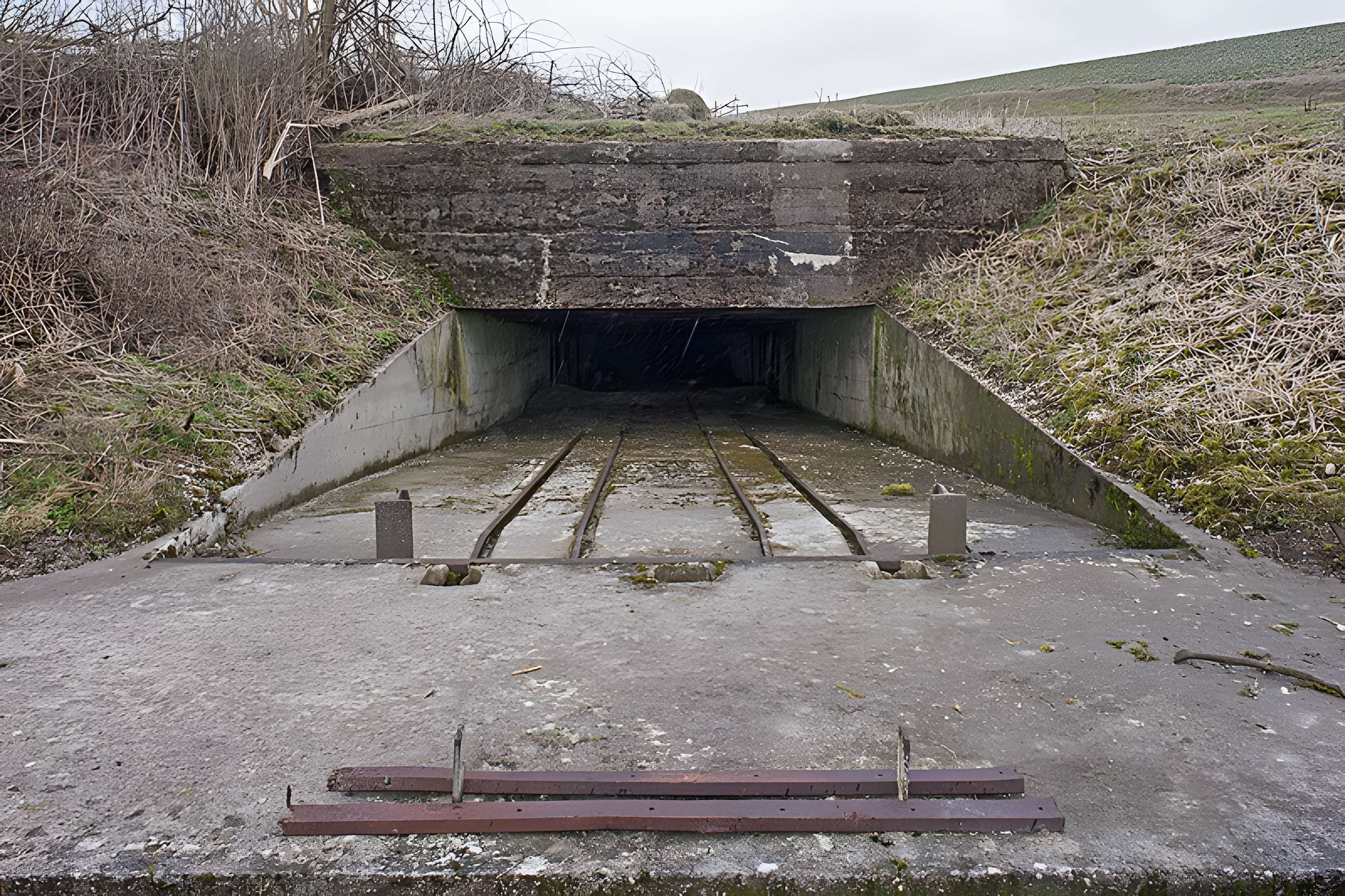 Plate-forme d'artillerie de Semide