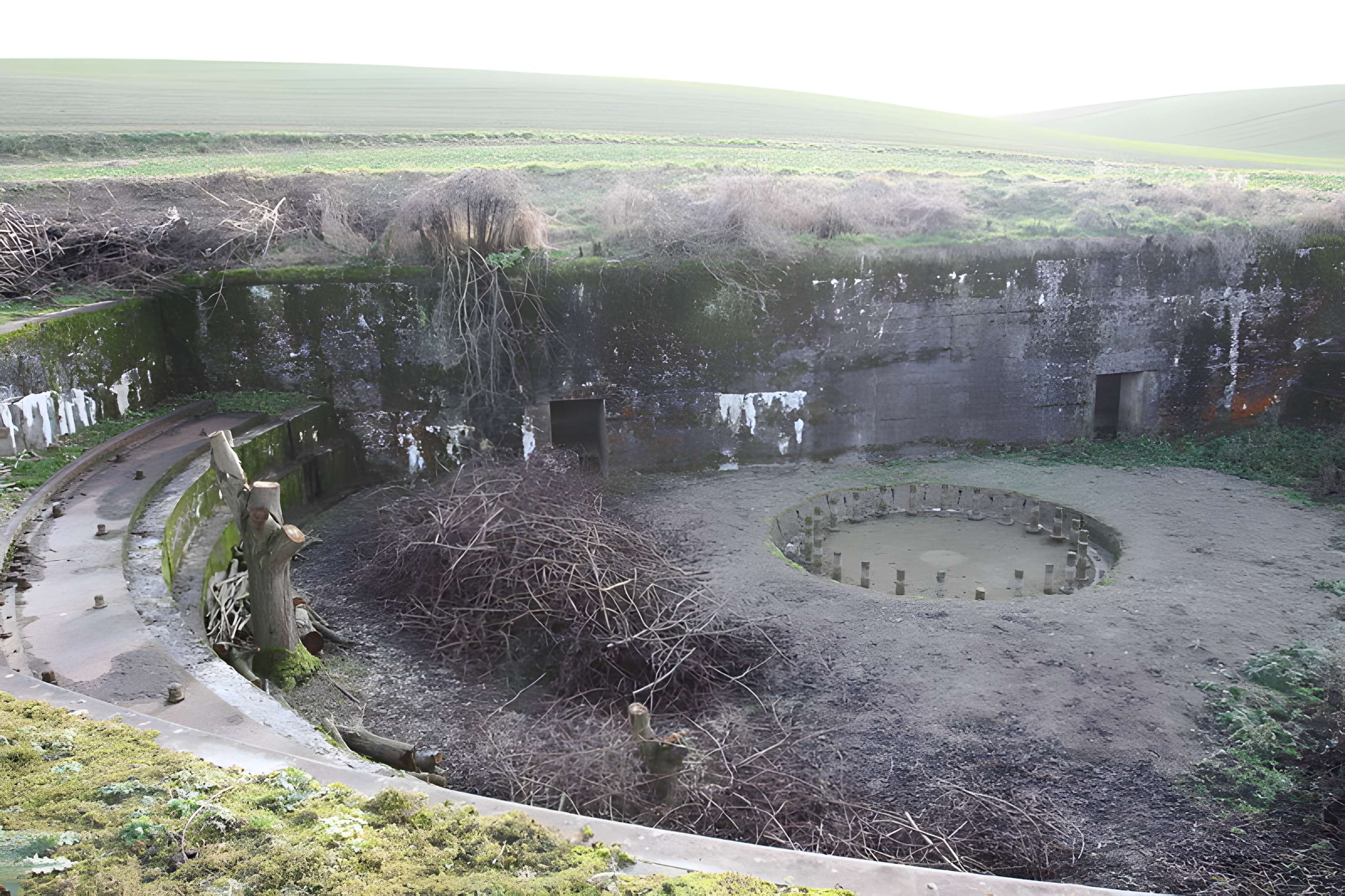 Plate-forme d'artillerie de Semide