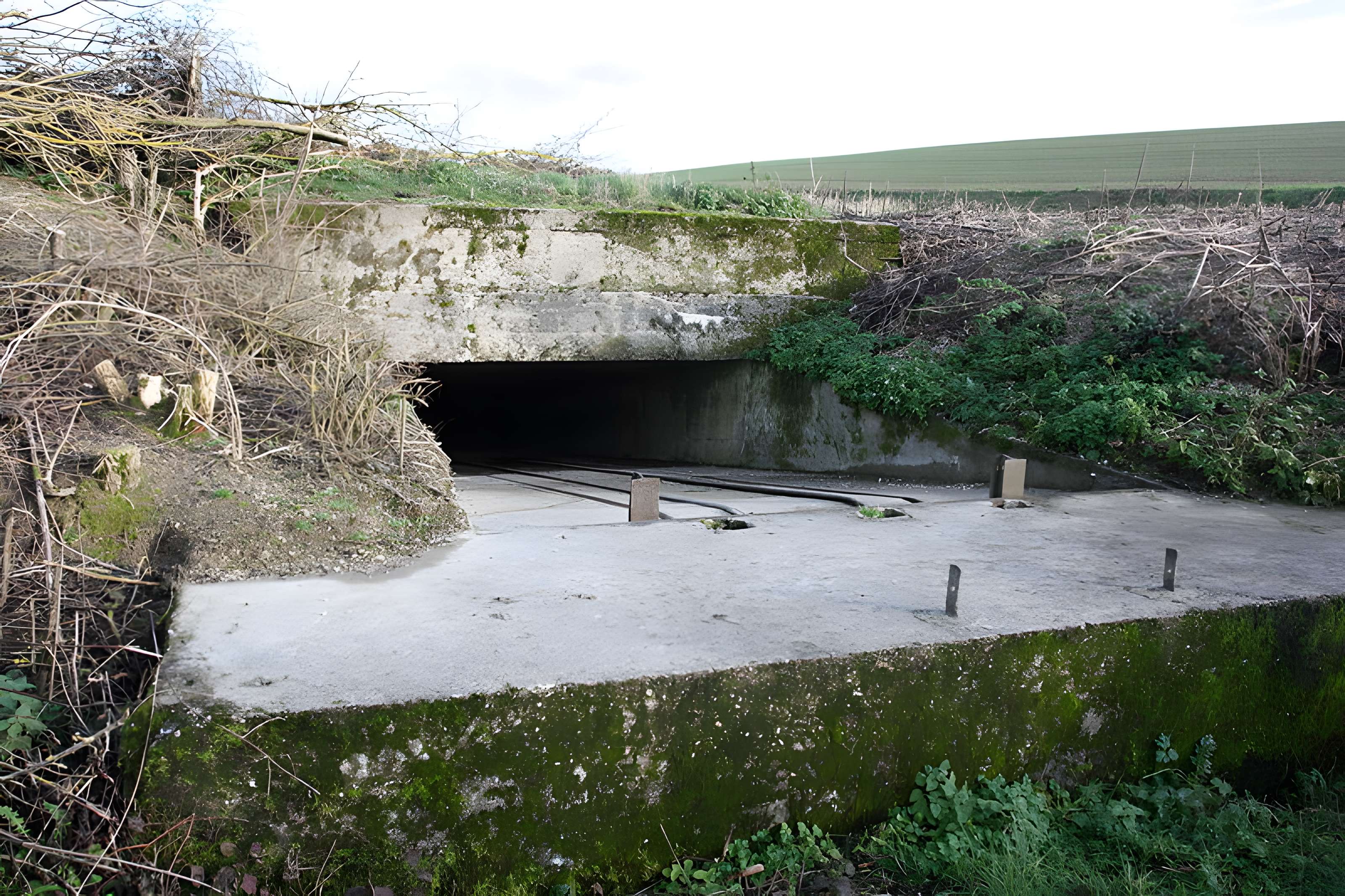 Plate-forme d'artillerie de Semide