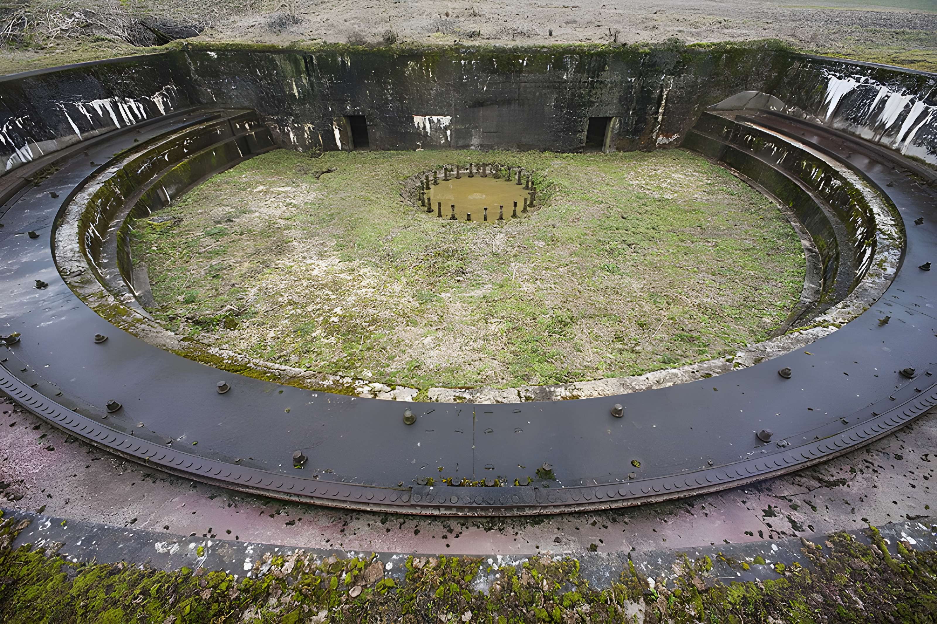 Plate-forme d'artillerie de Semide